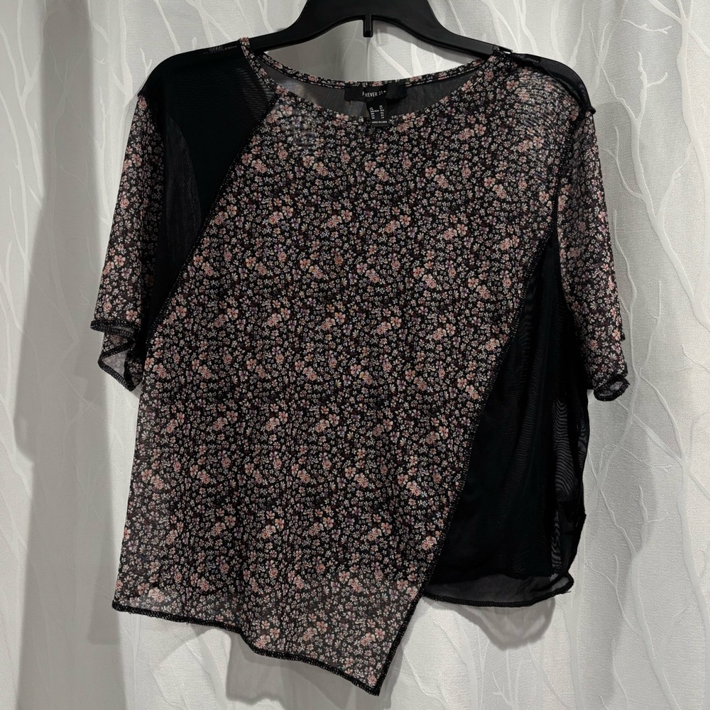 Forever 21 Asymmetrical Floral Mesh Blouse